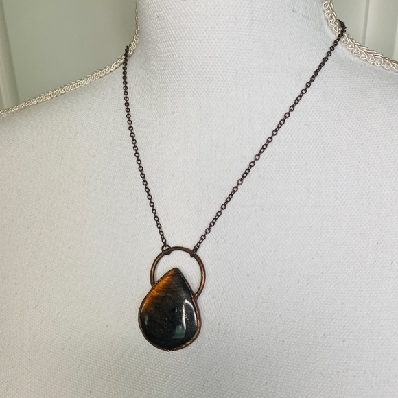 Labradorite Necklace - Picture 4 of 5